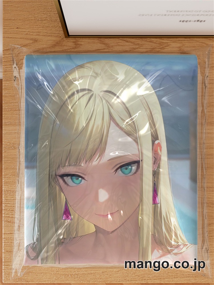アニメ抱き枕カバー 【閃光のハサウェイ】ギギ・アンダルシア 小型クッション キャラクターグッズ PVC製 コレクション用 3